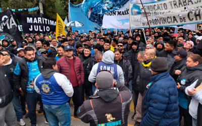 El SOMU declaró el estado de alerta y protestó en todo el país por la paritaria pesquera
