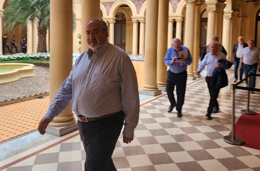 Sobre el derecho a huelga, Daer adelantó que la CGT irá a la Justicia porque «volvieron a sacar el mismo DNU, para nosotros sigue vigente la suspensión» y agregó que «por ahora, paro no»