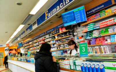 Nuevo acuerdo salarial para las farmacias: básico por encima del millón en julio