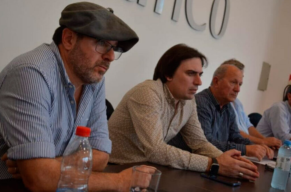 Retenciones: sin respuestas con soja y maíz, Coninagro pide la eliminación total para las carnes