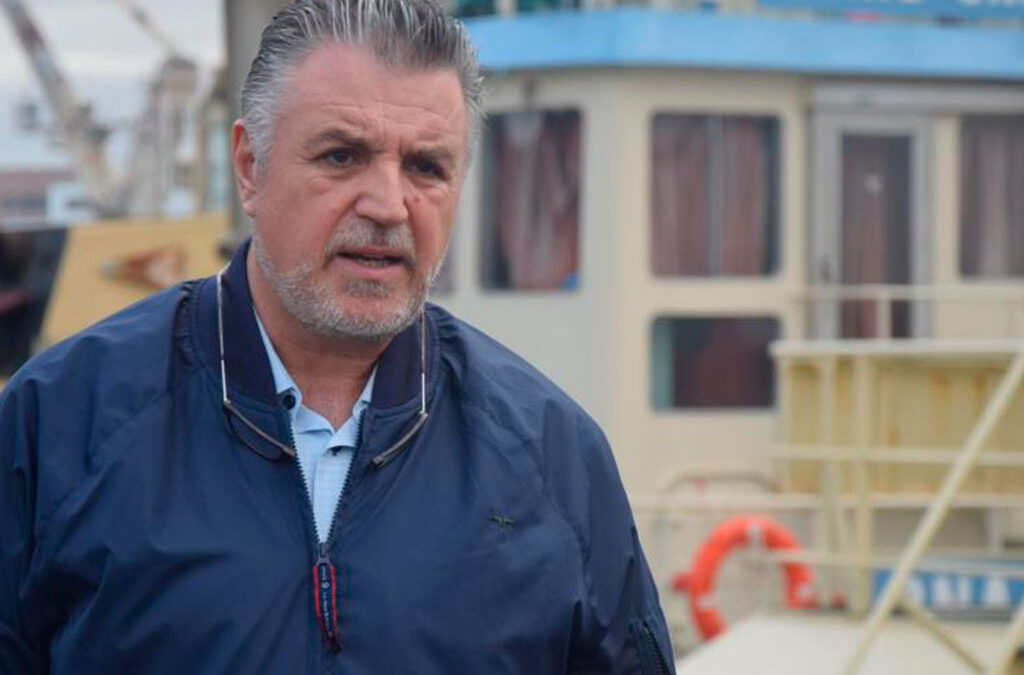 Paro y advertencia de Patrones Fluviales: “Sin tripulación argentina, no hay esencialidad posible”