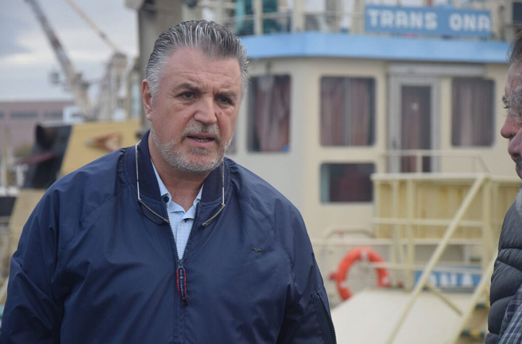 «Ningún trabajador quiere ser abusado»: fuerte rechazo del gremio de Patrones al DNU que desmantela la Marina Mercante