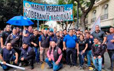 Marina mercante: la justicia laboral dictó una cautelar contra el decreto de desregulación