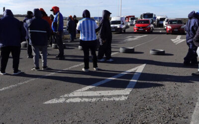 Marineros volverán a cortar Ruta 3 este martes y el SOMU bloquea acceso al puerto