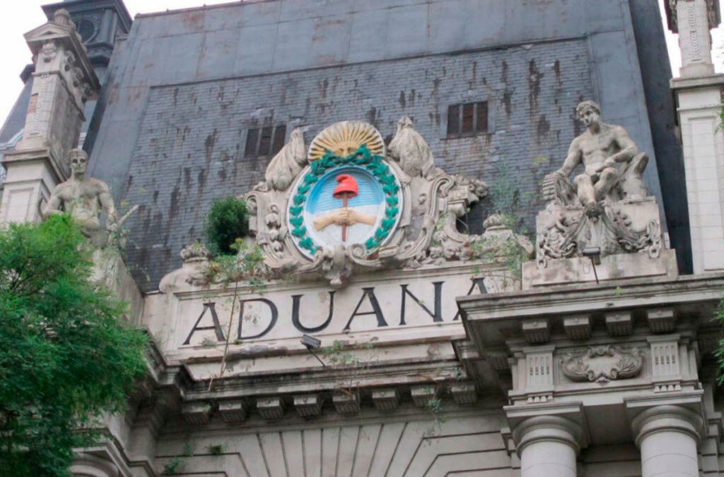 Se unen dos agrupaciones, y ya aparecen 3 listas en el horizonte de los comicios del estratégico Sindicato del Personal de la Aduana