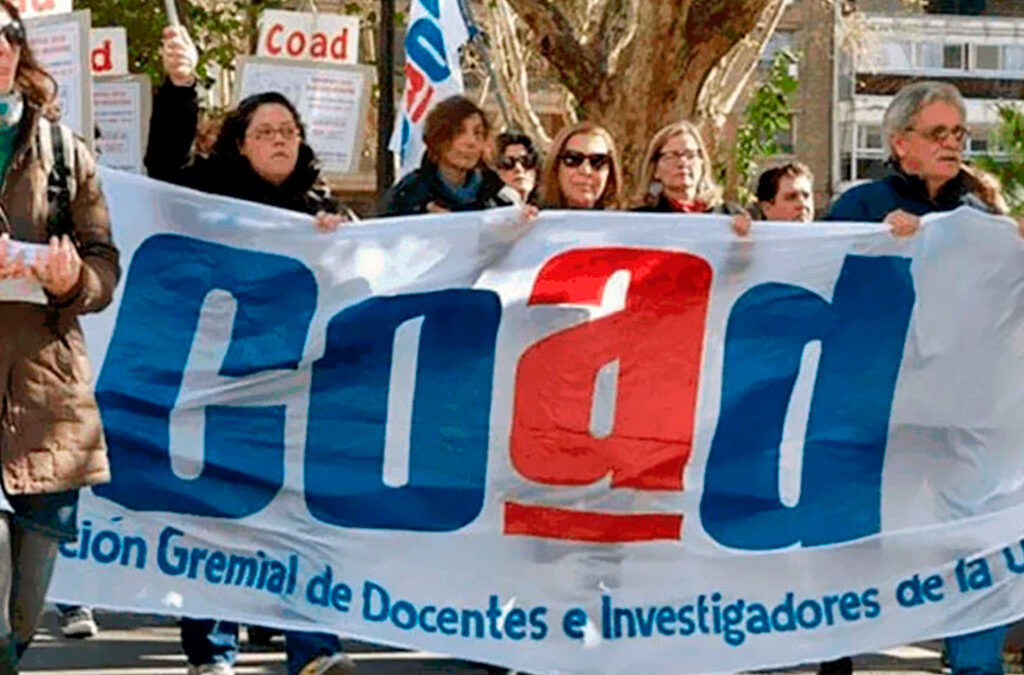 Docentes universitarios de Rosario realizarán una asamblea el miércoles en el marco del paro de 48 horas