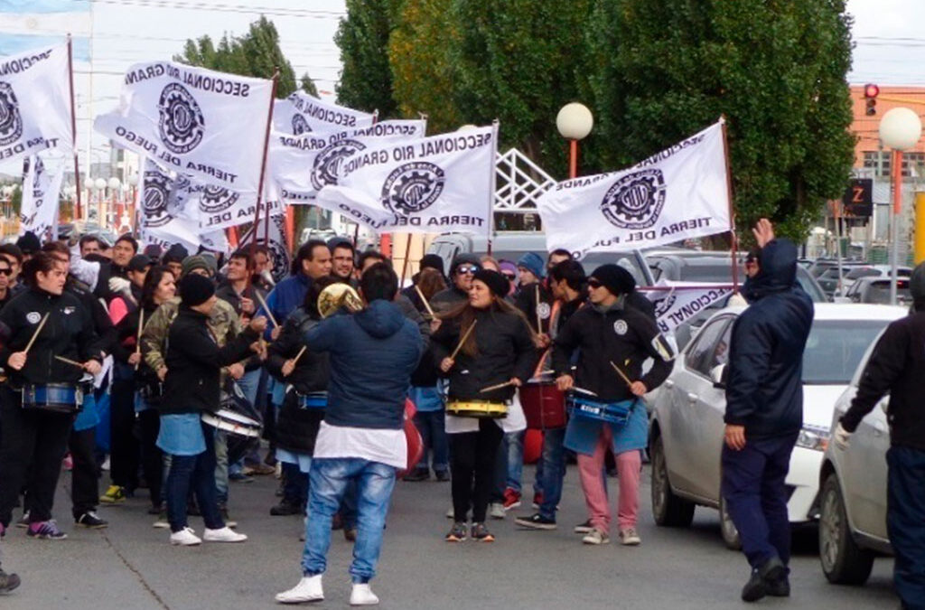 La UOM cerró el acuerdo salarial para los metalúrgicos fueguinos luego del conflicto por los aranceles