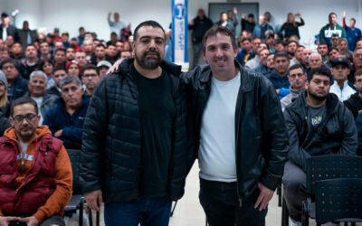 El Sindicato de Químicos y Petroquímicos rindió homenaje a Saúl Ubaldini y reivindicó el rol del sindicalismo en la recuperación democrática