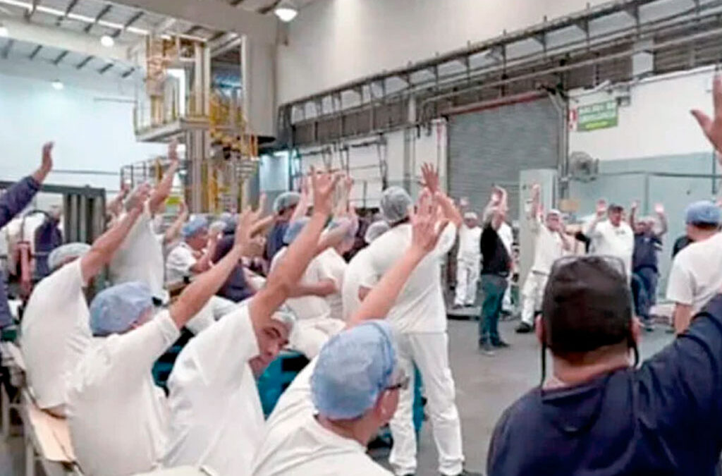 Trabajadores de Molinos Río de la Plata de Buenos Aires paran por tiempo indeterminado por despidos masivos