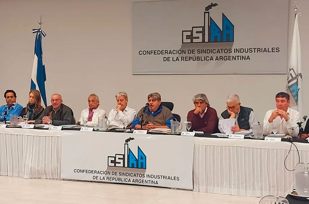 Demoledor pronunciamiento de la Confederación de gremios industriales: en la era Milei cerraron más de mil empresas y se perdieron casi 100 mil empleos en el sector