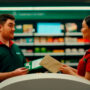 Empleados de comercio acuerdan un aumento salarial