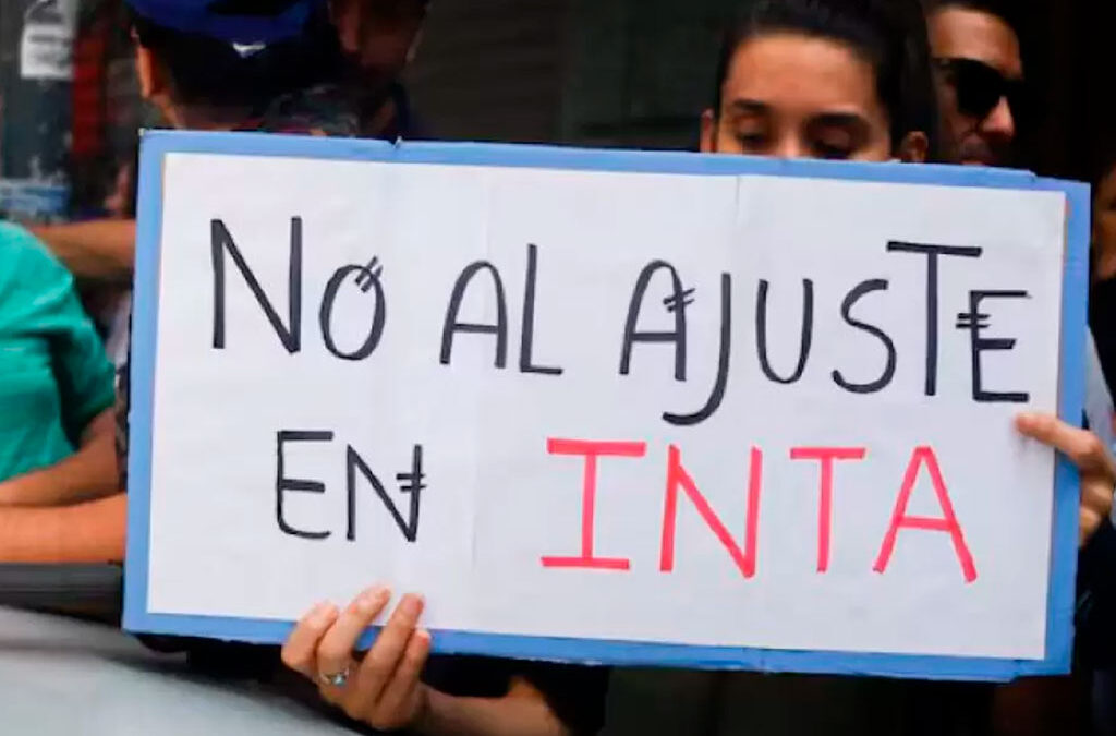 A las apuradas, el fin de semana el Gobierno notificó el cierre del INTA AMBA y el traslado compulsivo de sus más de 100 trabajadores
