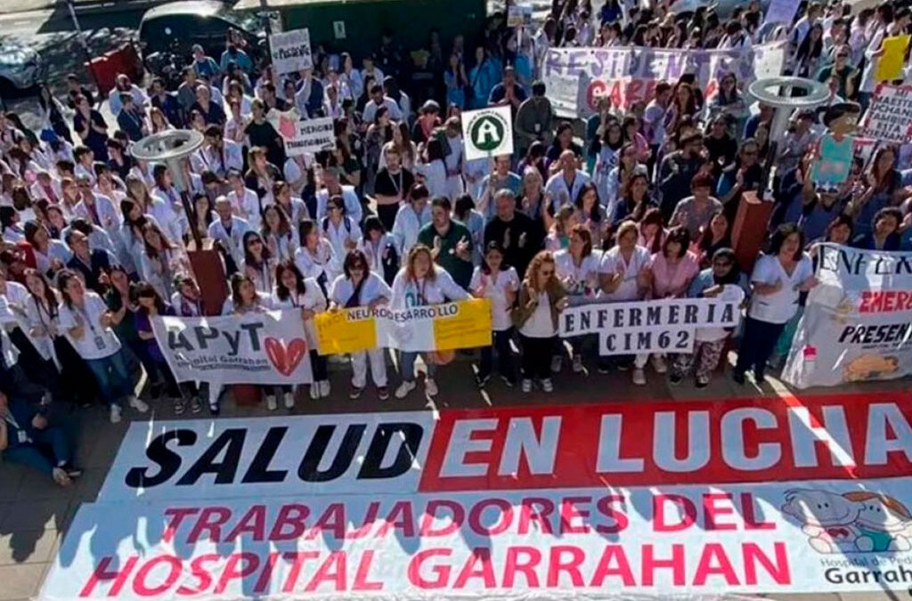 Actualidad Pasillos Gremiales Mundo Laboral Enfoque Justicia Laboral Entrevistas Trabajadores del Garrahan encaran otro paro y lanzan otra movilización el 17 de julio: «El equipo de salud está cada vez más cohesionado y el apoyo social no deja de amplificarse»