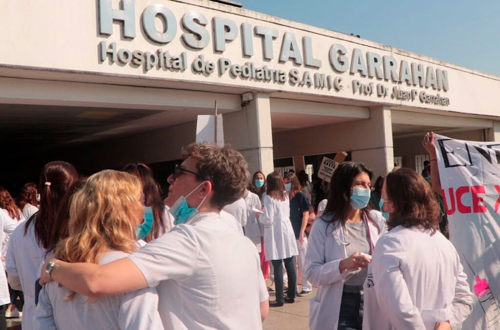 Hospital Garrahan: “La crisis es dramática” por renuncias masivas y bajos salarios, denuncian profesionales