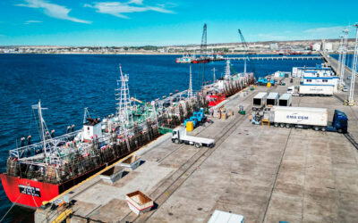 Crece el malestar en el sector pesquero de Puerto Madryn con tres plantas con problemas de sueldos impagos y conflictos laborales
