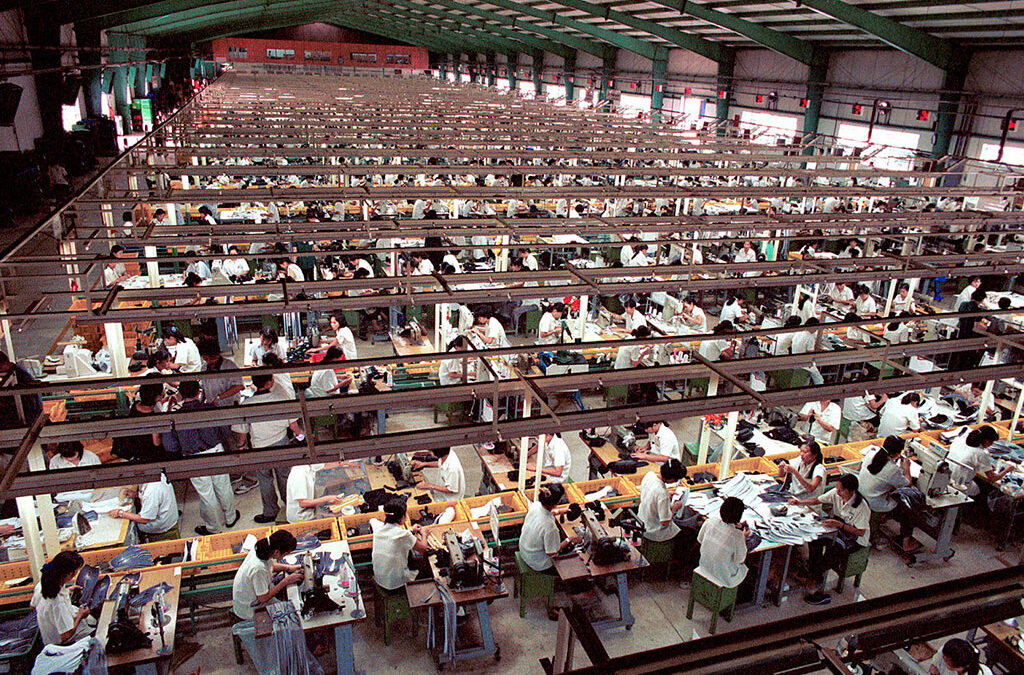 Lapidario informe: advierten que la apertura comercial pone en riesgo más de 430 mil empleos