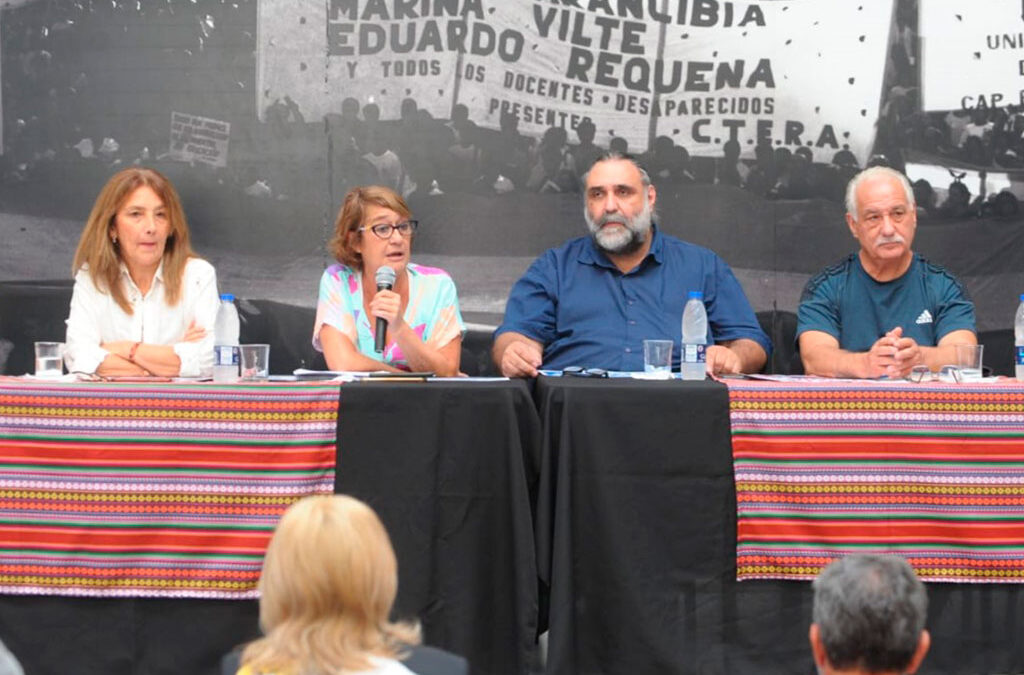 CTERA logró un fallo judicial que frena el retiro del Estado de la paritaria nacional docente
