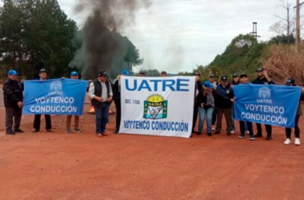 La UATRE corta rutas en reclamo por los salarios de los trabajadores rurales