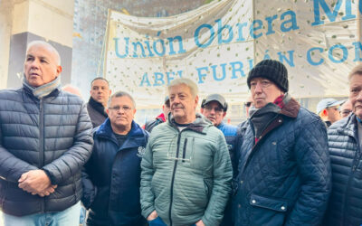 UOM se plantó en Trabajo: masiva movilización por la paritaria y lanzó una dura advertencia