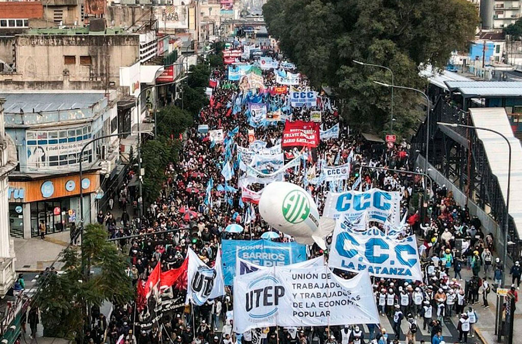 Sindicatos preparan una masiva movilización para el 7 de agosto por San Cayetano