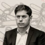 La motosierra silenciosa de Kicillof: los estatales bonaerenses ya perdieron un 120% en las paritarias