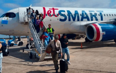 Con aumentos que van del 10% al 17% para pilotos y tripulantes, JetSmart logró frenar el paro