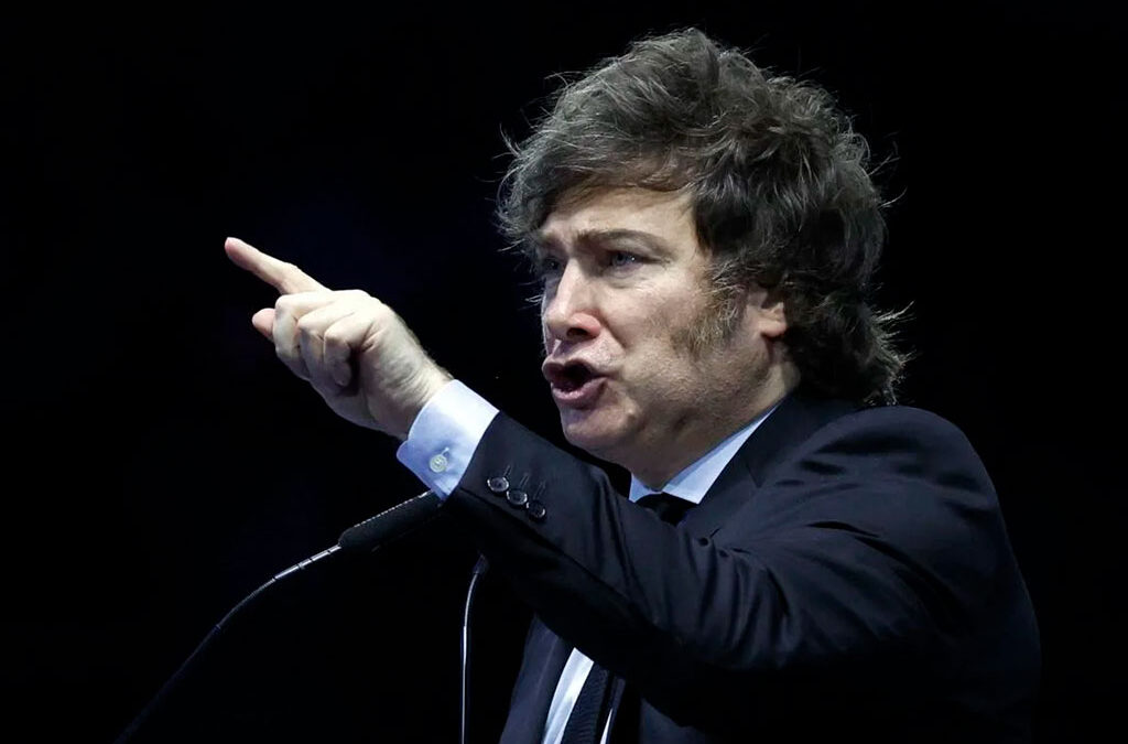 Milei oficializa aumento para estatales y crece la tensión con ATE que rechazó el acuerdo