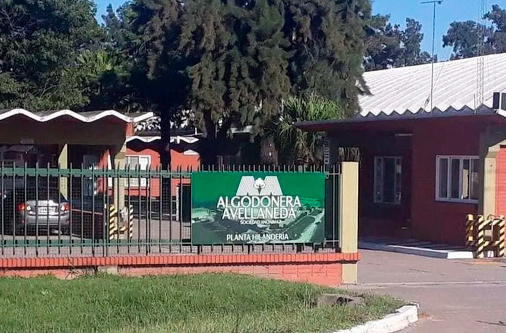Sigue el recorte y Algodonera Avellaneda busca despedir unos 30 empleados y pagarles sólo el 50% de las indemnizaciones