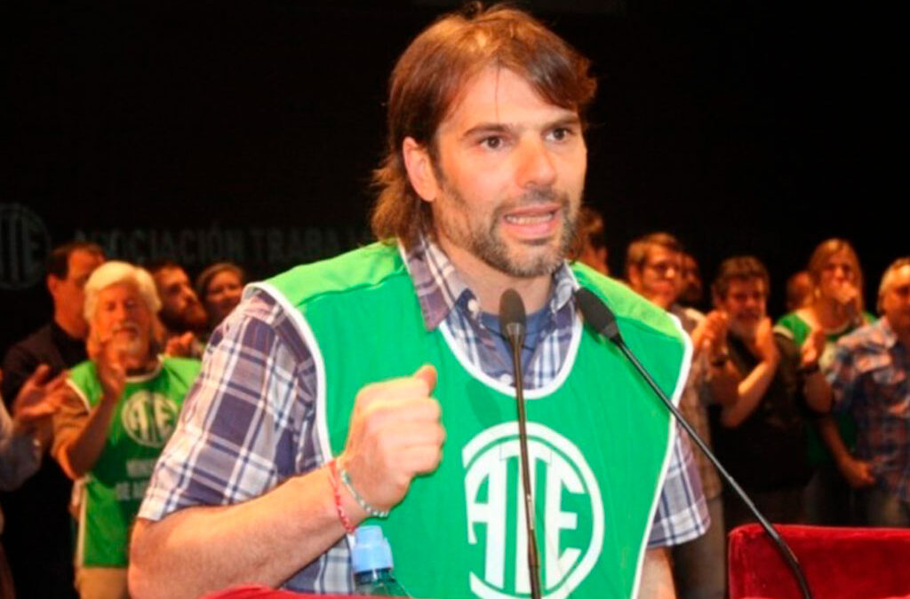 Catalano confió en «ponerle un límite en las urnas» a Milei, tras la banalización del Nunca Más