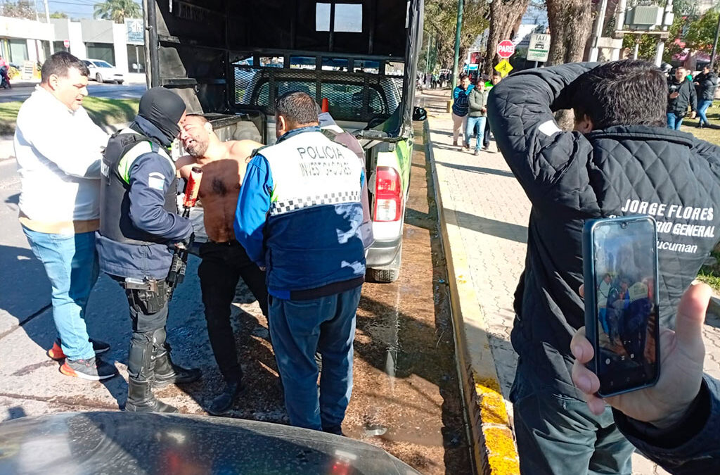 Tucumán: Represión y detenciones durante una protesta de ATE en Yerba Buena en la que reclamaban ropa de trabajo y elementos de seguridad