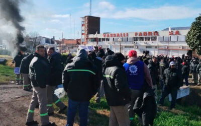 Como en el macrismo: la fábrica de Cosechadoras Vassalli debe parte de los haberes de junio, la totalidad de julio y el medio aguinaldo