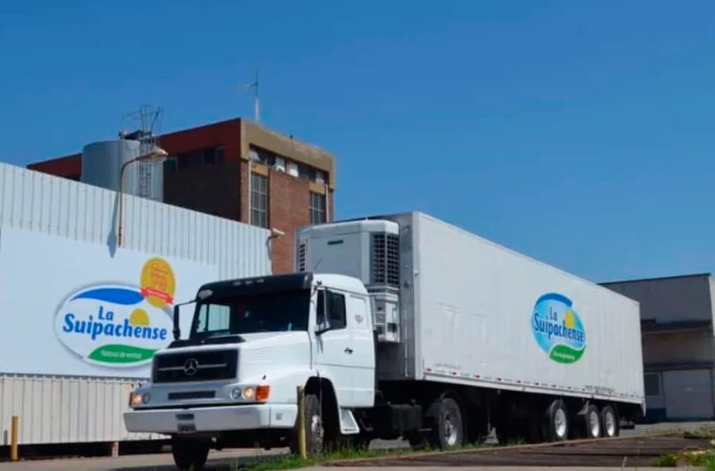 Trabajadores toman el control de la láctea La Suipachense por deudas millonarias y advierten que la planta podría cerrar en 15 días