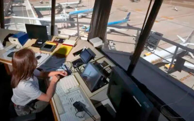 Los controladores aéreos anuncian una serie de paros que irán desde el 22 de agosto hasta fin de mes