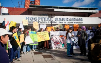 El Garrahan parará este jueves y marchará al Senado para exigir la ley de emergencia pediátrica