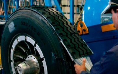 SOCAYA acordó un aumento salarial del 3,5% para trabajadores de gomerías y recauchutaje