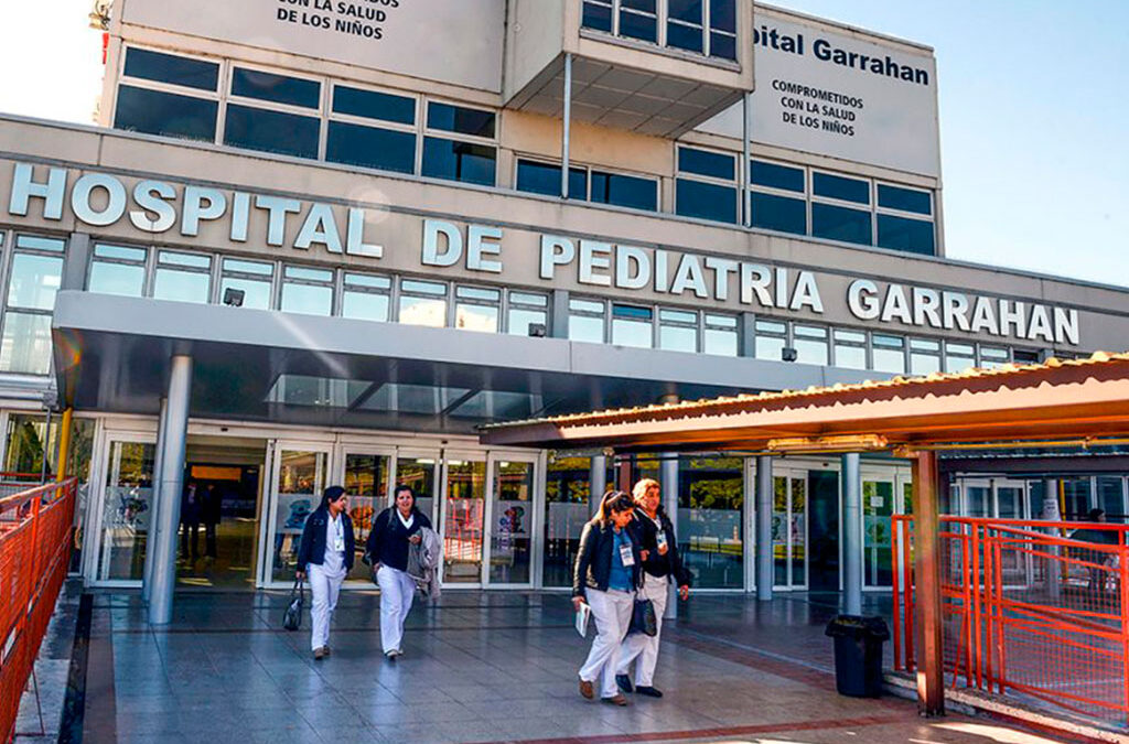 Los médicos del Garrahan apuestan a movilizar en todo el país si Milei veta el financiamiento