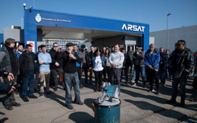 Gremios de las telecomunicaciones acordaron un aumento salarial parcial en ARSAT y levantaron medidas de fuerza