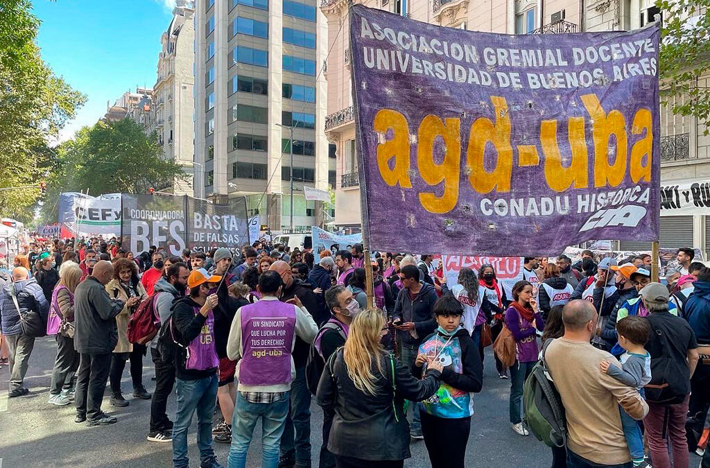 La docencia de la UBA anuncia una nueva semana de lucha por el salario y llevará clases públicas a Plaza de Mayo