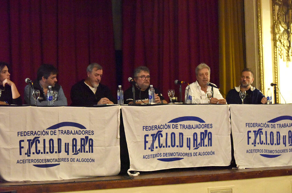 Con la unidad como eje, gremios clave debaten un programa propio para enfrentar el ajuste