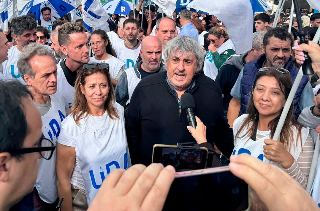 UDA advirtió que el Presupuesto 2026 de Milei «desfinancia» el sistema educativo y deroga leyes clave