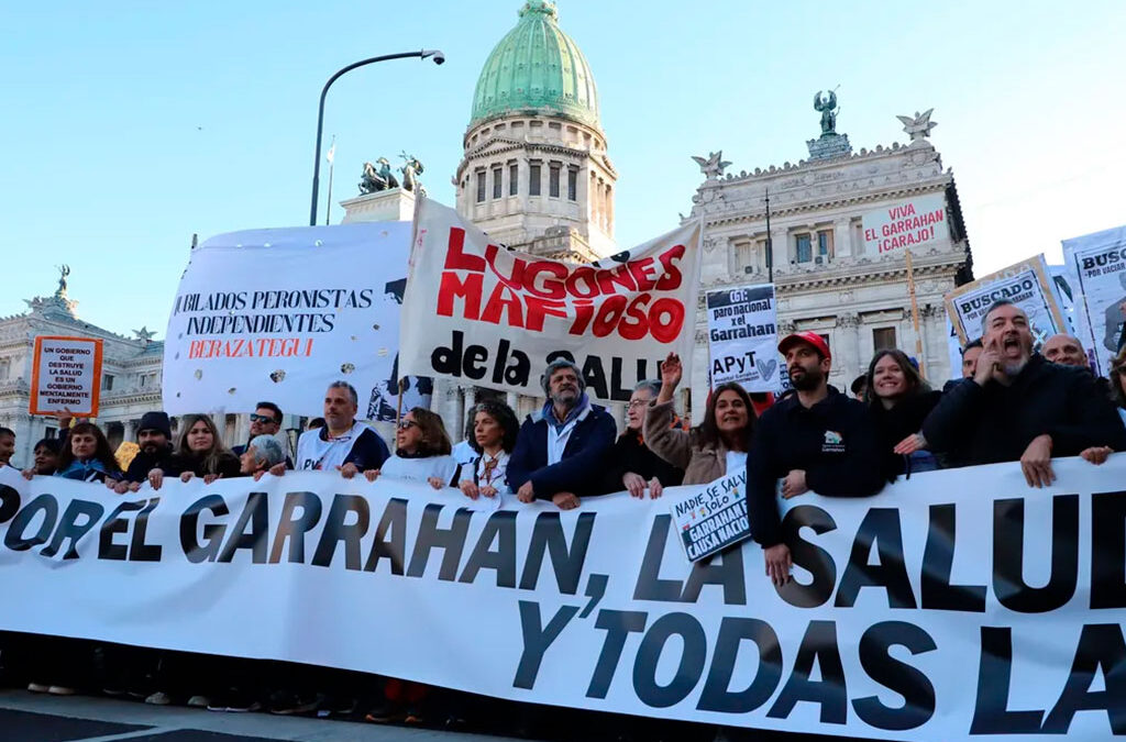Garrahan: Trabajadores denunciaron que hay $40 mil millones retenidos en un fondo de inversión y reclaman que vayan «de inmediato al bolsillo de los trabajadores»