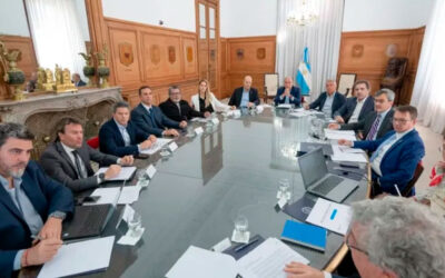 Con CGT y la UIA presentes, el Gobierno encabezó una reunión del Consejo de Mayo para delinear la reforma tributaria