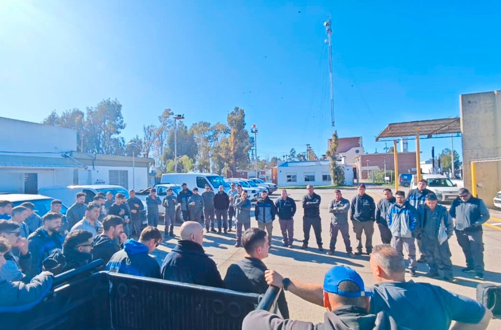 Luz y Fuerza en estado de alerta realiza asambleas en el sector generación y transporte