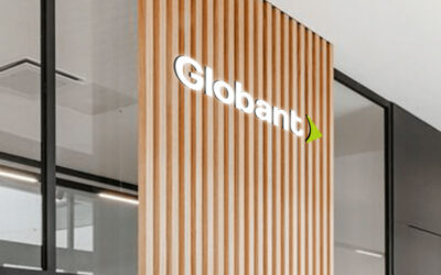 Informáticos denunciaron a Globant y a otras 20 empresas por realizar despidos mientras reciben millones por la Ley de Economía del Conocimiento que se los prohíbe: «Es abuso del Estado»