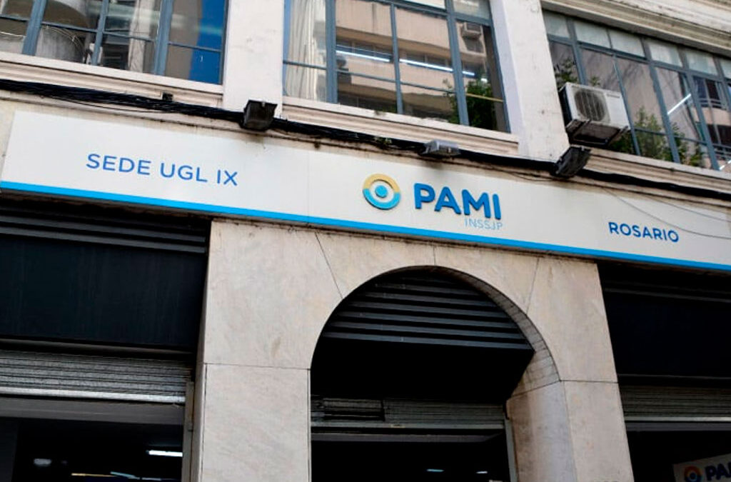 Trabajadores del PAMI paran en todo el país porque llevan «más de 350 días con los salarios congelados»