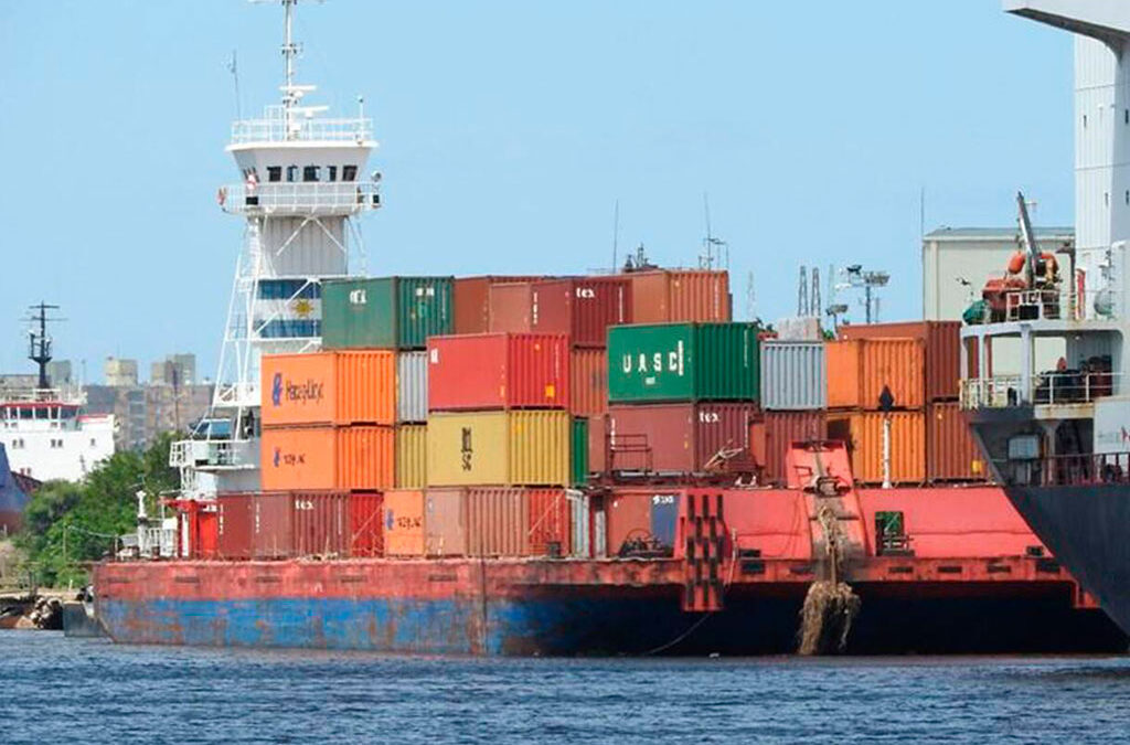 Denuncian que el Gobierno busca reinstalar la desregulación de la Marina Mercante vía una Resolución de la Agencia Nacional de Puertos