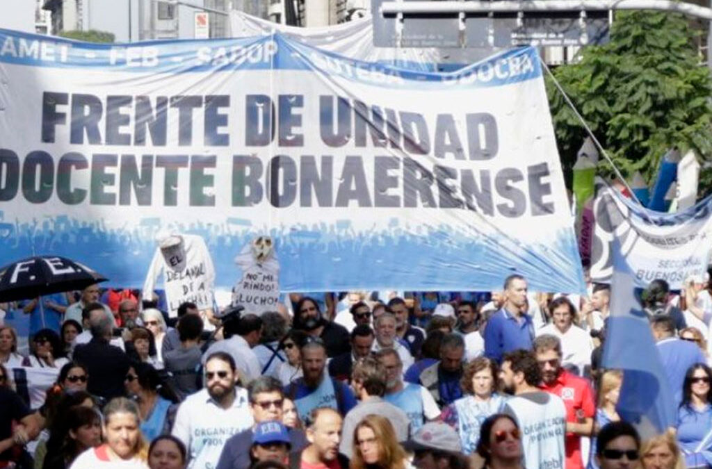 Docentes bonaerenses lanzan nueva jornada de protesta en defensa de la educación pública