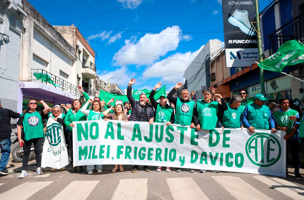 Aguiar a gobernadores: «Dejen de ser cómplices de Milei y confronten el programa económico»