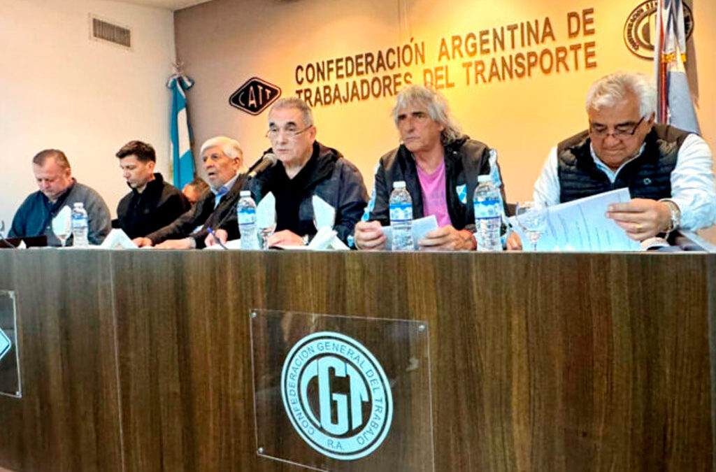 TRANSPORTE: La CATT renovó su Consejo Directivo con la reelección de Juan Carlos SCHMID en la SG