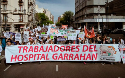 Trabajadores del Garrahan movilizaron hasta Olivos para exigir la aplicación de la Emergencia Pediátrica y Discapacidad